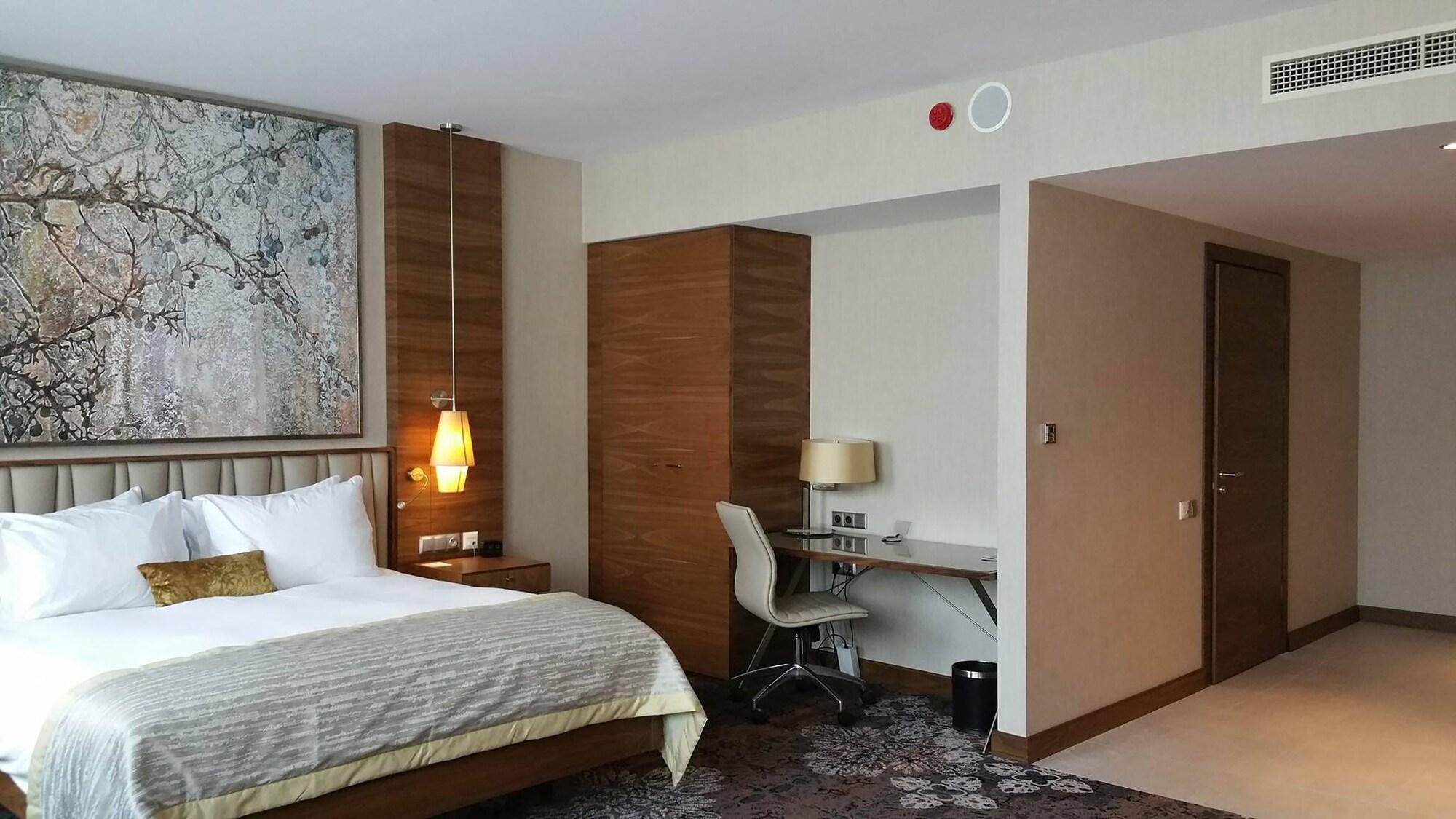 Doubletree By Hilton