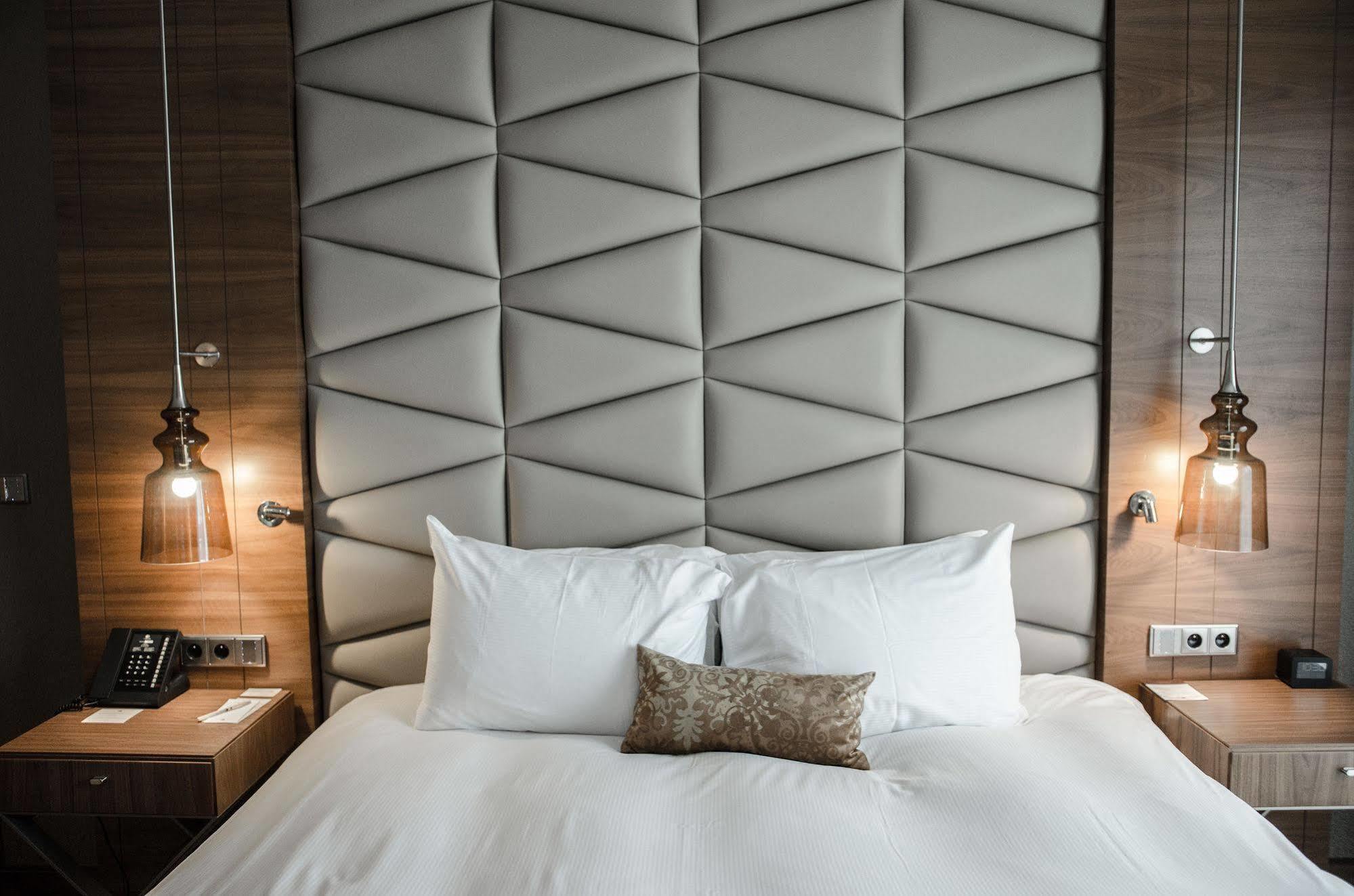Doubletree By Hilton & Convention Center Hotel 4*